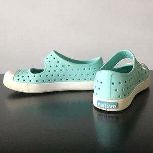 Girls Native “Juniper” shoes